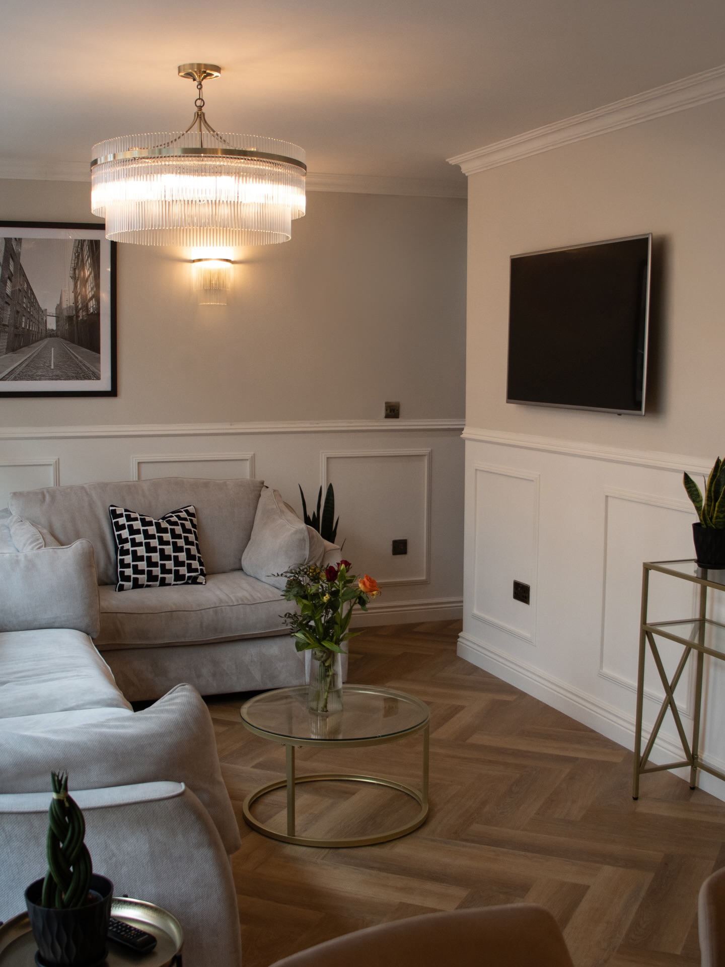 Wall panelling and herringbone flooring.